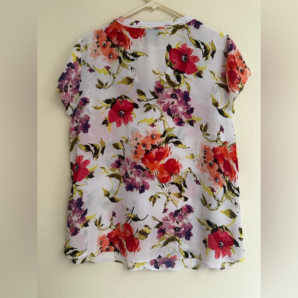 Liz Claiborne Floral Blouse - Red, Purple, Green - Picture 5 of 6